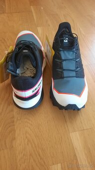 Salomon Thundercross W- Dámské turistické boty - 4