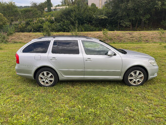 Škoda Octavia II Combi Elegance 2.0 TDI 103kw - 4