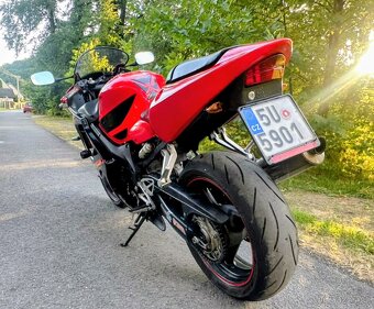 Honda CBR 600F Sport - 4