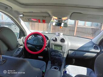 Mercedes-Benz ML, Na pružinách, typ bez měchu - 4