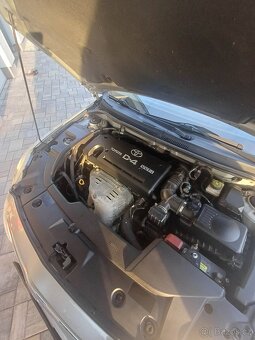 Toyota Avensis 2.0 vvti benzín - 4