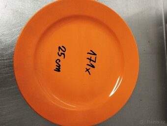 Porcelánové talíře barevné - NOVÉ - 4