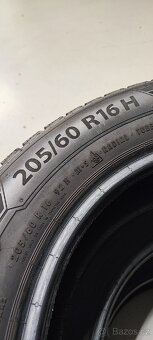 Jako nové 205/60/16 Barum Polaris 5, DOT 2422, 9.0-8.5mm - 4