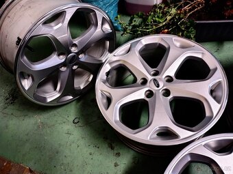 Disky alu r18" Ford super stav - 4