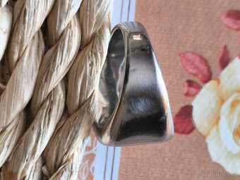 PRSTEN SNB VE STŘÍBRNÉ BARVĚ - 4