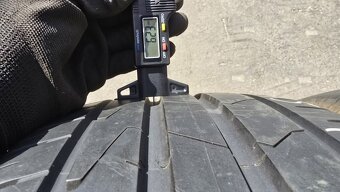 Letní pneu 235/45/18 Hankook - 4