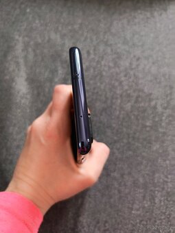 Samsung Galaxy S20 Fe - 4