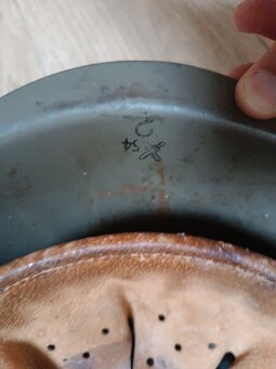 Vojenská helma - originální kus - 4