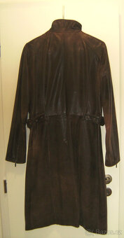 Dámský hnědý kožený kabát vel. 40 - 4