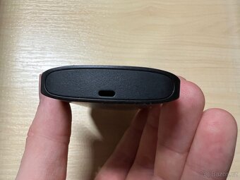 MP4 přehrávač Philips ViBE SA4VBE04KF černý - 4