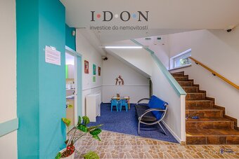 Pronájem ordinace + parkovací místo v zavedeném dentálním ce - 4