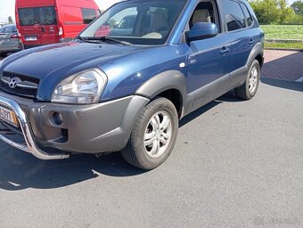 Hyundai Tuscon 2.0 crdi 4x4 - 4