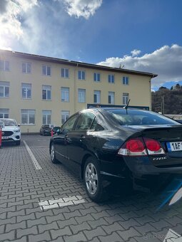Honda Civic Hybrid (2010) - 4
