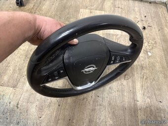 Volant Opel Insignia - 4