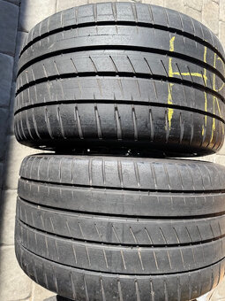 Michelin 305/30 ZR20 103Y a 245/35 ZR20 95Y - 4