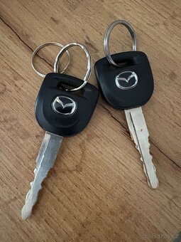 Mazda 3 1.3i, 2005 – Dobrý stav – TOP cena - 4
