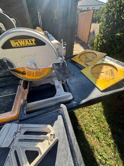 Řezačka dlažby a obkladů DeWALT D36000 - 4