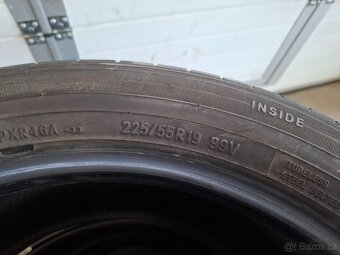 Prodám letní pneu 225/55 r19 TOYO PROXES R46 - 4
