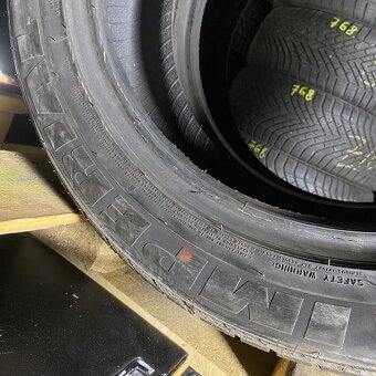 Zimní pneu 215/55 R18 99V Imperial 6,5-7mm - 4