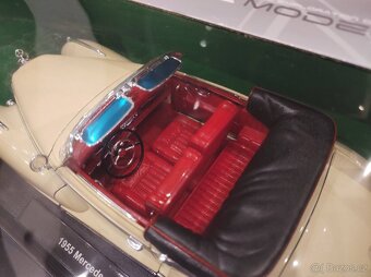 Model auta - 1955 Mercedes-Benz 300s, 1:18 - 4
