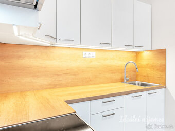 Pronájem bytu 2+kk, U plynárny, Michle,   53 m2 - 4