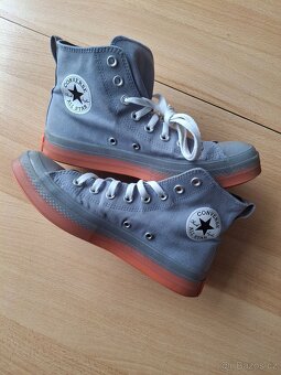 CONVERSE vel.42 - 4