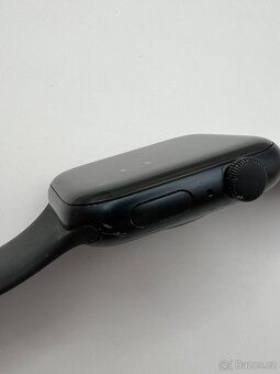 Apple Watch SE 2nd Gen,Black,44mm - 4