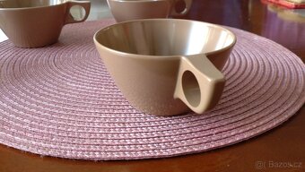 Retro Bakelitové hrnky - 4