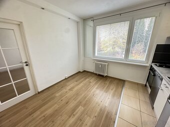 Pronájem byty 2+kk, 42 m2 - Jablonec nad Nisou, ev.č. 00076 - 4
