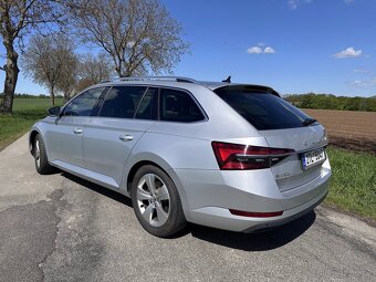 Skoda Superb 3 Style 2.0 TDi 140kW Matrix facelift DSG - 4