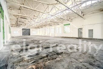 Pronájem haly - 1200m2 - v průmyslovém areálu - Kojetín - M - 4