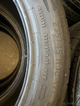 CONTINENTAL 235/45 R18 94W DOT 2023 - 4