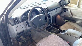 Mercedes ML 270 - 4