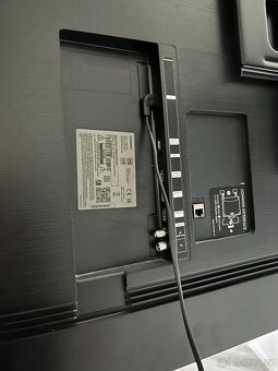 65" Samsung UE65CU7172U TV - 4