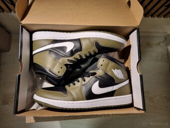Air Jordan 1 Mid - 4