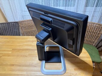 Monitor LCD 24” Hewlett-Packard LP2475m - 4
