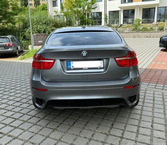 BMW X6 35d xDrive Garážované - 4