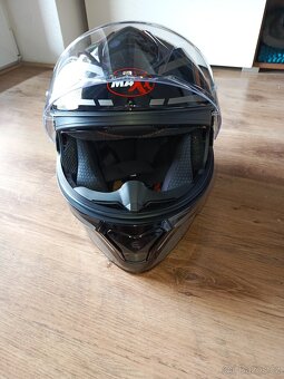Přilba na motorku - 4
