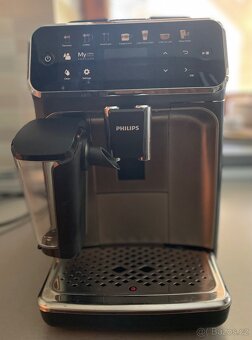Kávovar Philips 5400 LatteGo - 4