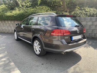 Volkswagen Passat ALLTRACK 2.0 TDi DSG 4MOTION PLNÁ VÝBAVA - 4