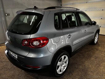 VW TIGUAN 2.0 TDI 4 MOTION 125 kW TAŽNÉ BI-XENON 4X4 - 4