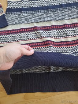 Dámské svetrové šaty vel. S - 4