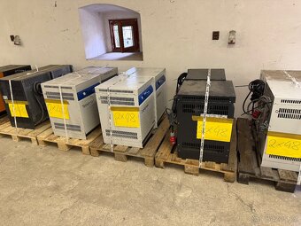 Prodáme zánovní nabíječe 24V, 48V a 80V převážně Still - 4