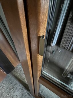 PLASTOVÉ BALKONOVÉ DVEŘE ZL.DUB TROJSKLA 88x218-PLZEŇ - 4