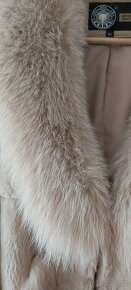 Nádherný kozich z králíka a límec z lisky - 4