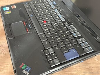 IBM ThinPad T43 na ND - 4