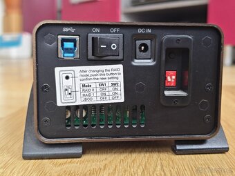 2x HDD Western Digital 640GB (1,2 TB) a externí RAID ICY BOX - 4