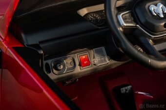 Dětský elektrický Dodge RAM 3500 - 400W - 4