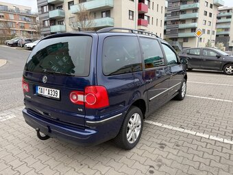 VW SHARAN BUSINESS 2.8 V6 150KW AUT 7 míst kůže - 4
