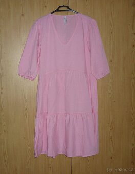Růžové volánové šaty Takko Fashion - 4